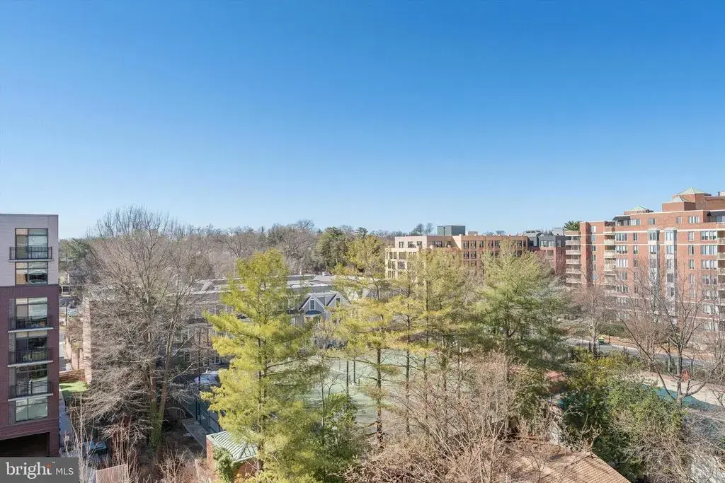 7500 Woodmont Ave #s820, BETHESDA