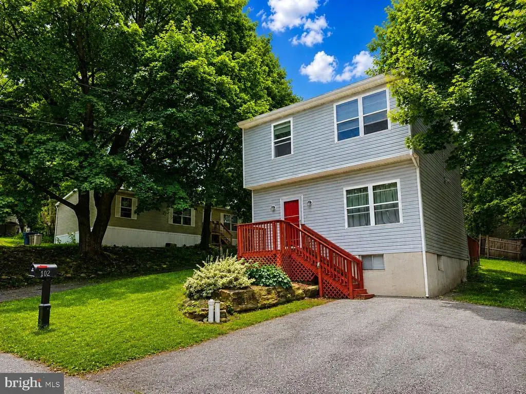102 Nichols Ave, COATESVILLE