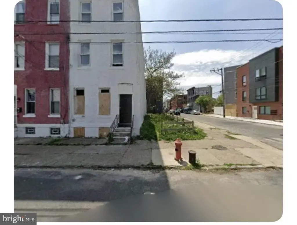 2348 W Montgomery Ave, PHILADELPHIA