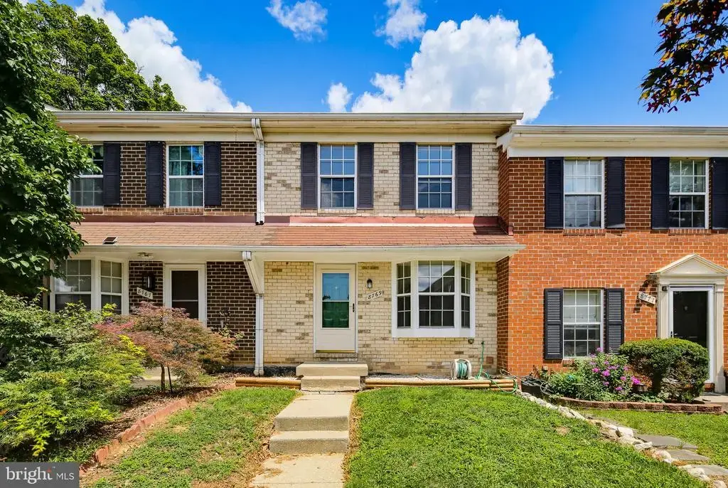 8769 Hayshed Ln #3-3, COLUMBIA