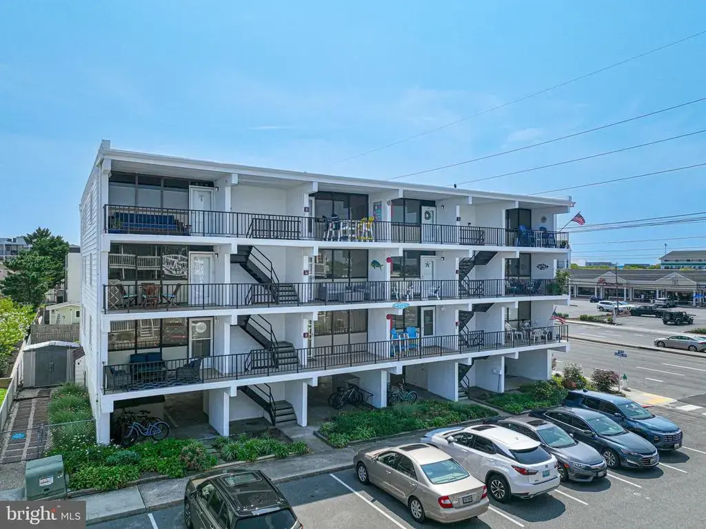 15 128th St #203, OCEAN CITY
