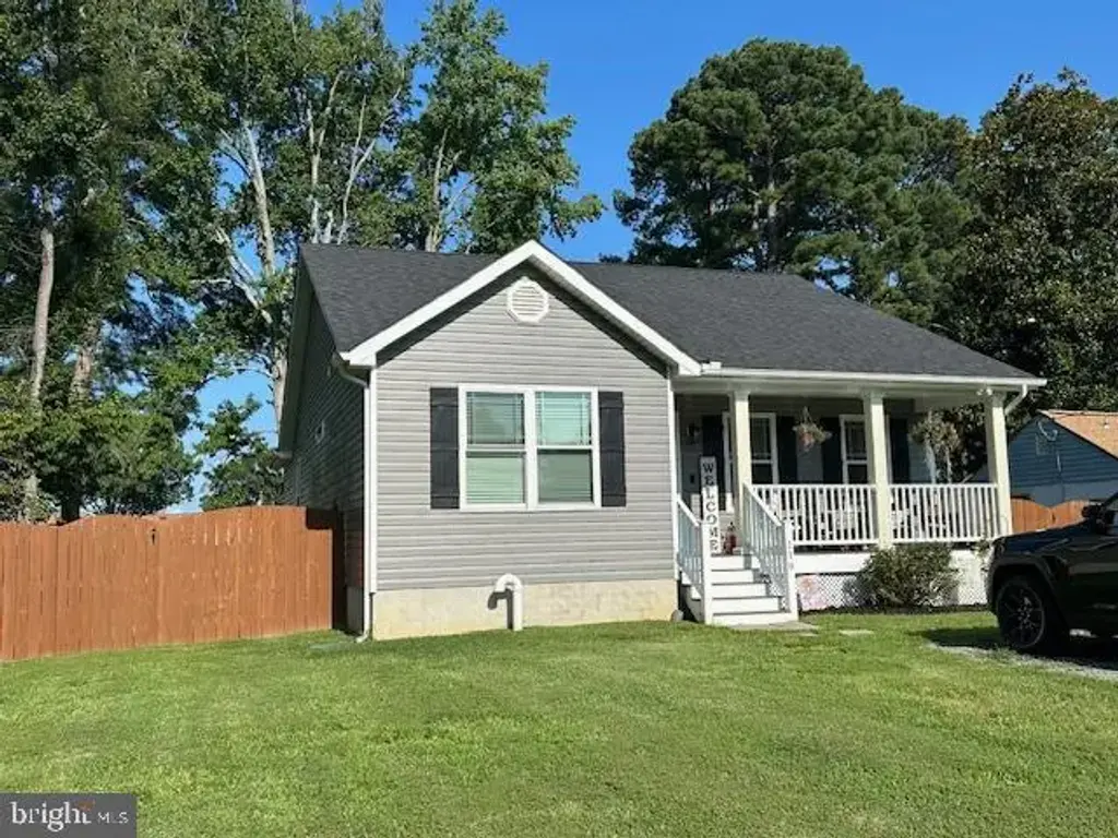 119 N Cedar Lane #street, COLONIAL BEACH