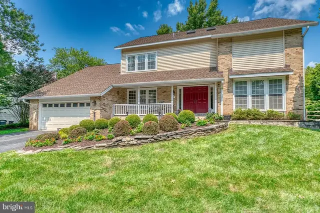 13 Rich Branch Ct, North Potomac