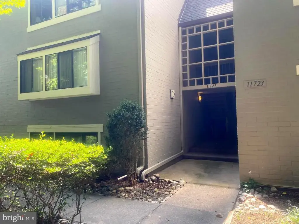 11723 Karbon Hill Ct #t3, RESTON