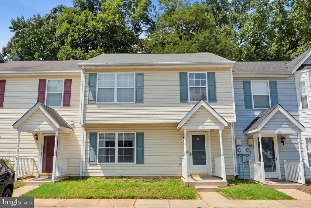 105 Hibiscus Ct, LA PLATA