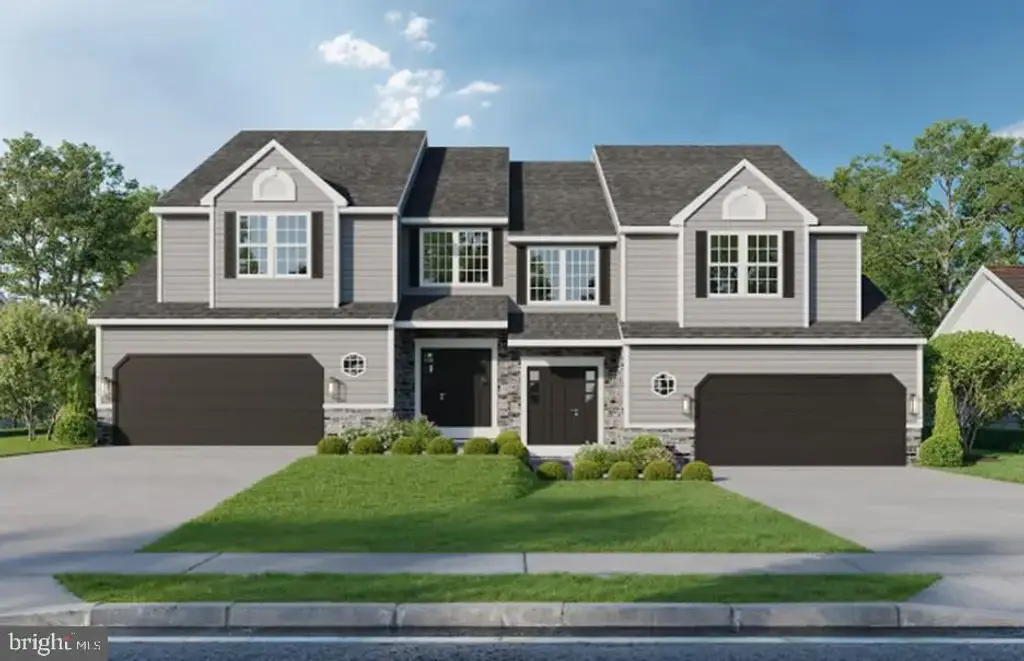 78 Castle Dr #lot 24, ROBESONIA