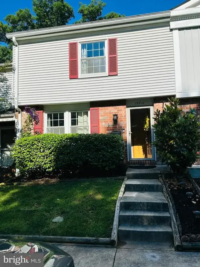 18810 Creeper Ln, Gaithersburg