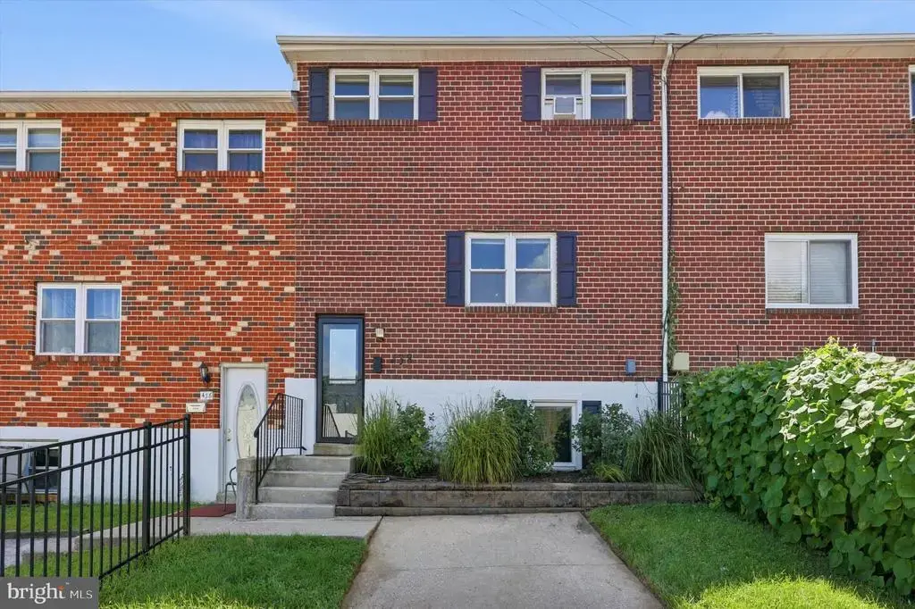 438 W Chestnut St, WEST CHESTER