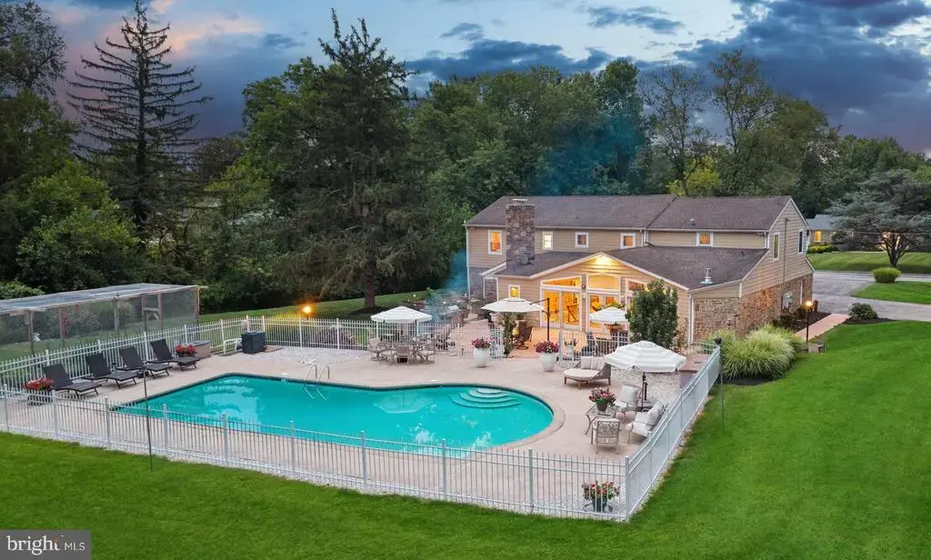 300 Chapelwood Ln, LUTHERVILLE TIMONIUM