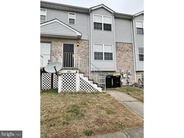 660 Widener Ln, Smyrna