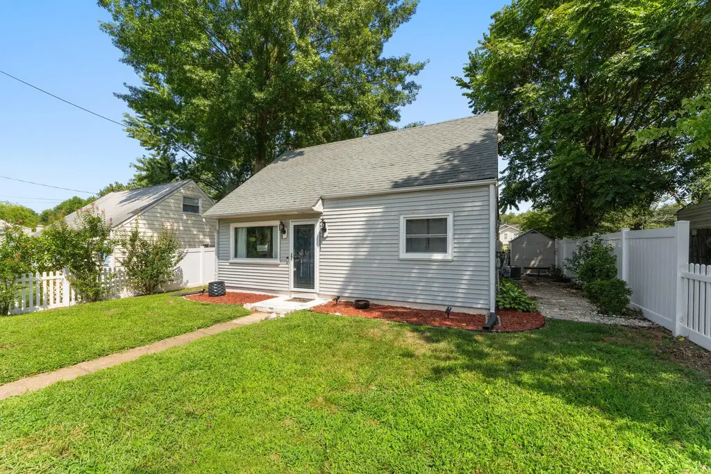 194 Holden Dr, MANASSAS PARK
