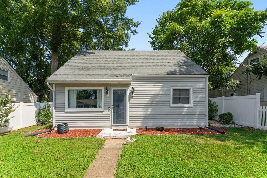 194 Holden Dr, MANASSAS PARK