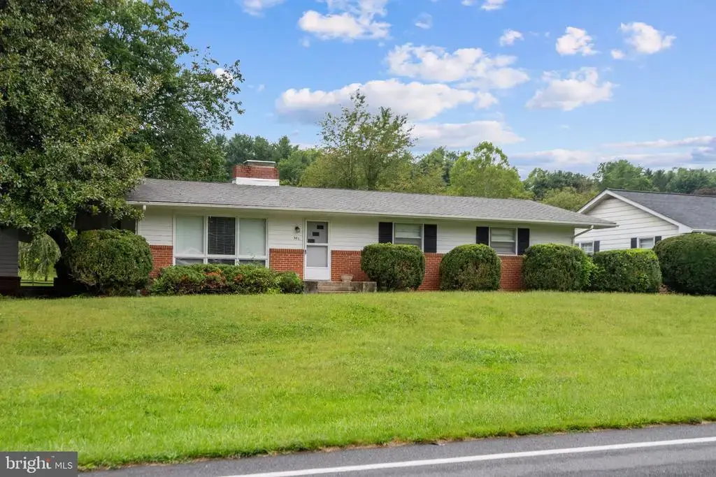 501 Fox Dr, WINCHESTER