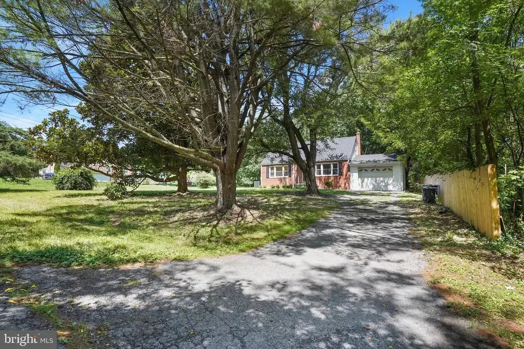 26904 Overlook St, DAMASCUS