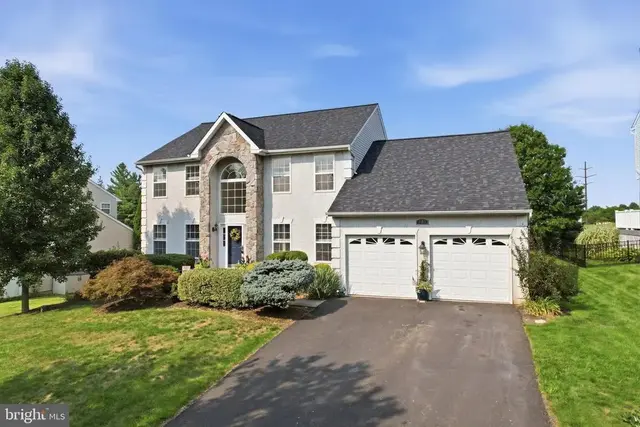 131 Springfield Dr, Sellersville