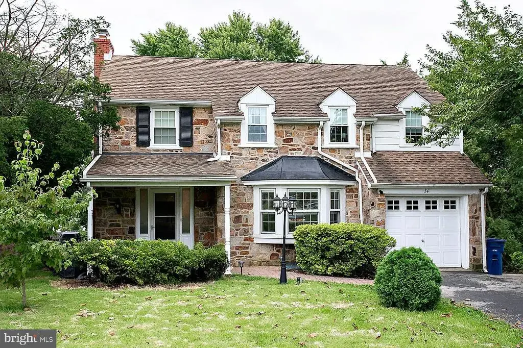 54 Burnside Ave, NORRISTOWN