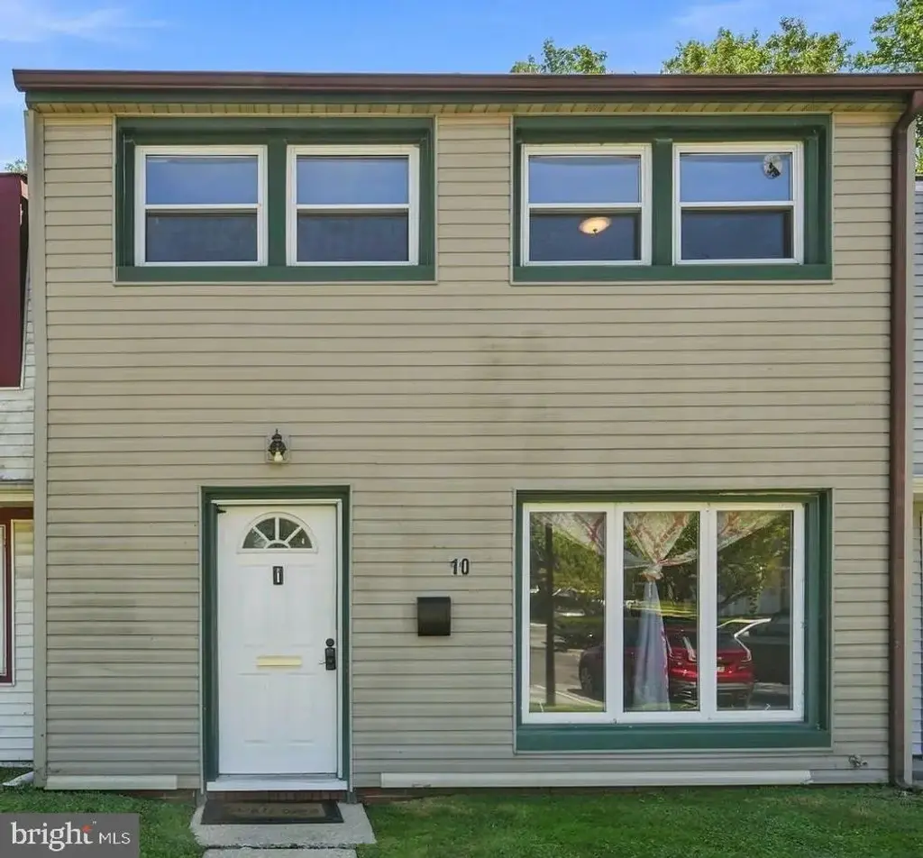 10 Ruscombe Ct, WILLINGBORO