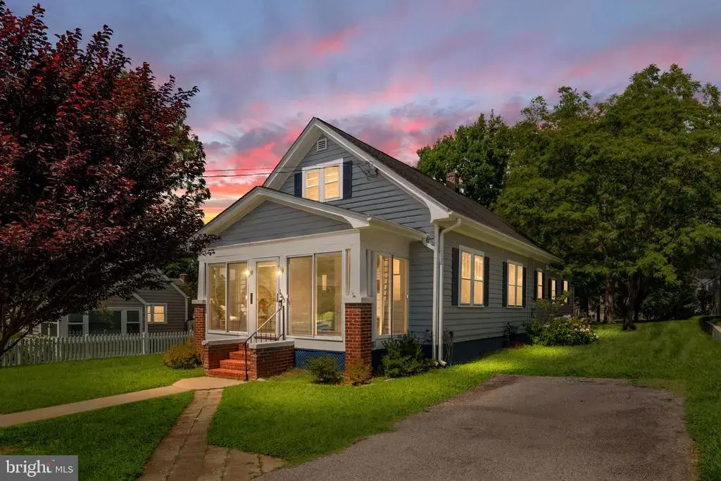 1233 Dandridge St, FREDERICKSBURG