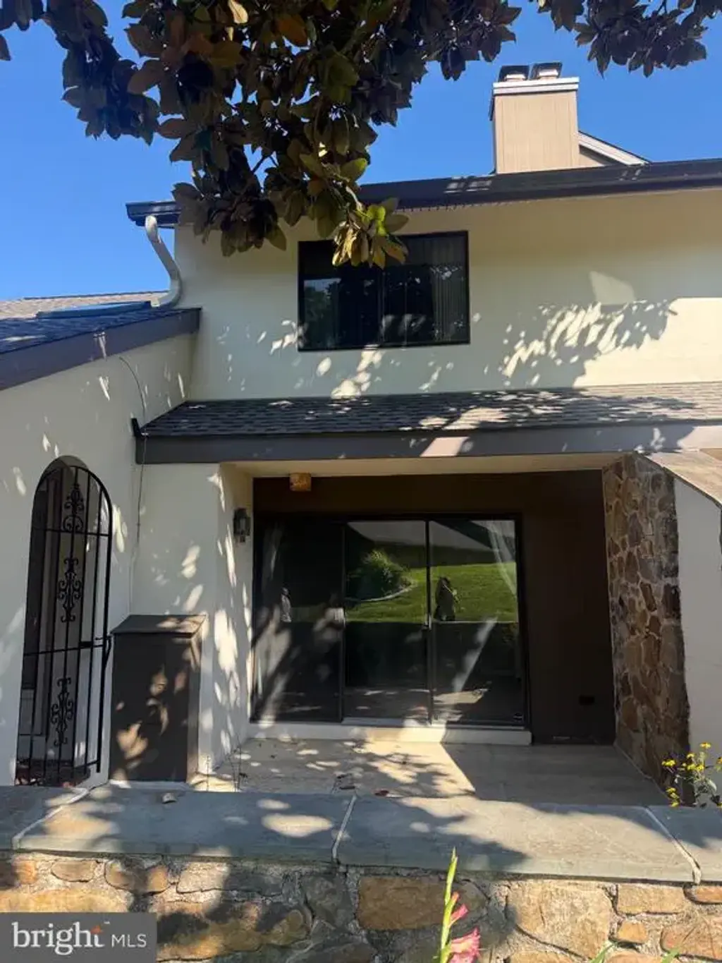 14 Oak Knoll Dr, BERWYN
