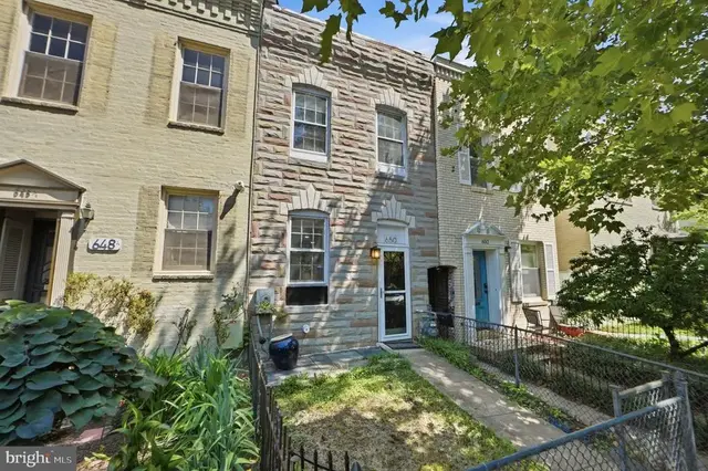 650 E St Se, Washington