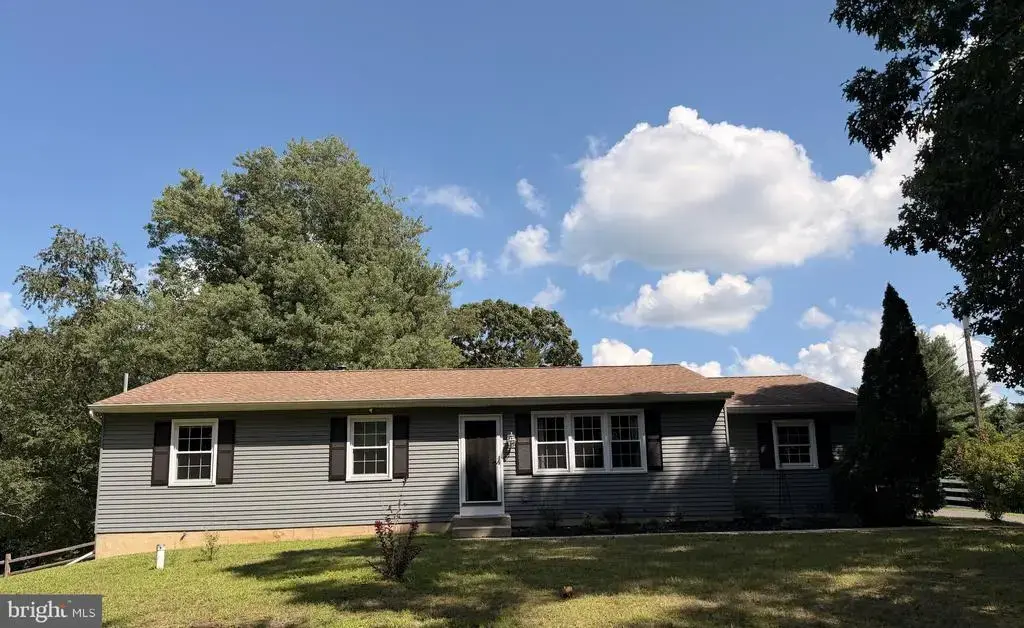 334 Tomlin Station Rd, MULLICA HILL