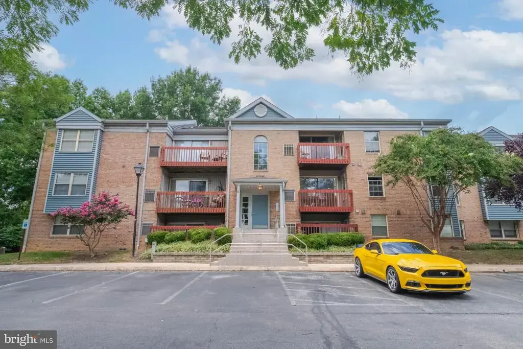 6 Cedar Valley Pl #204, BALTIMORE