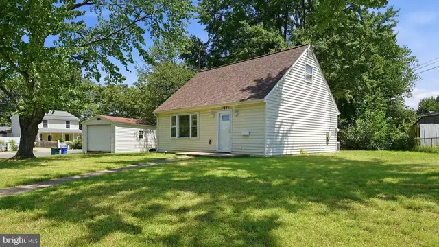 106 Courtney Dr, Manassas Park