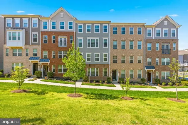 2731 Pinebrook Rd, Landover