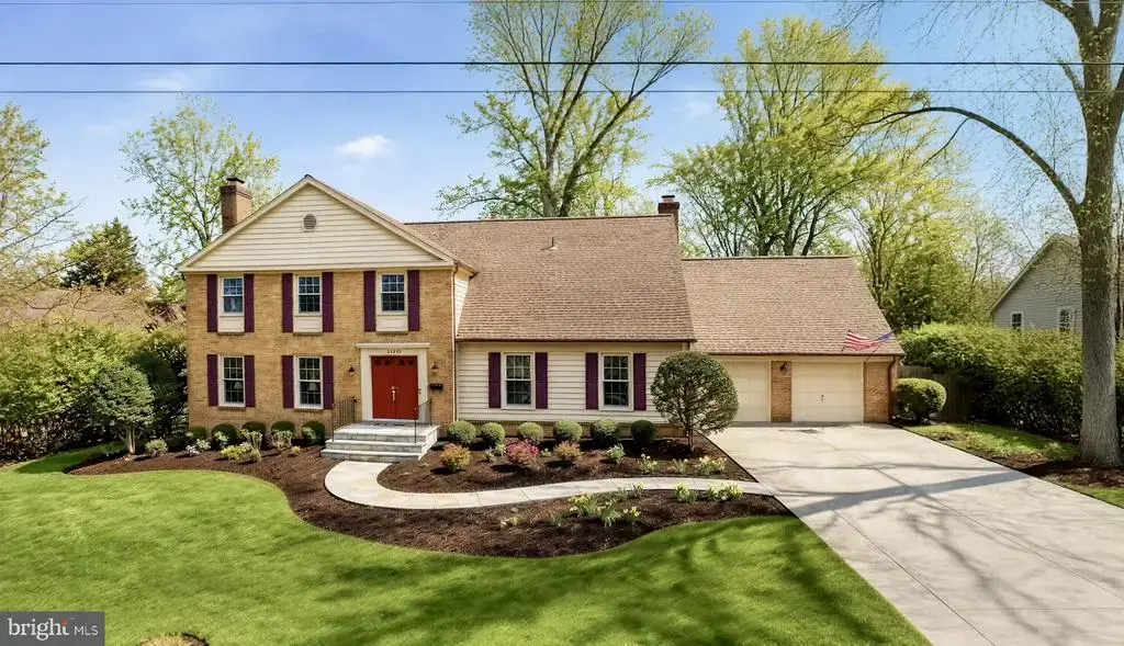 11209 Farmland Dr, ROCKVILLE