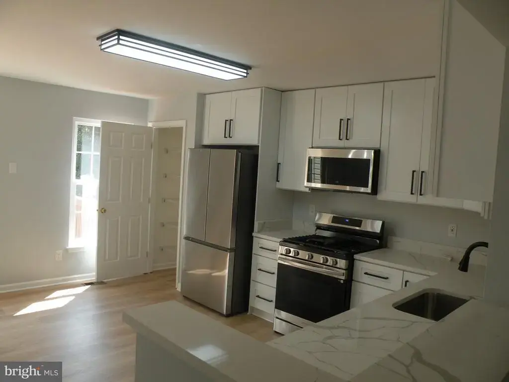 9043 Coriander Cir, MANASSAS