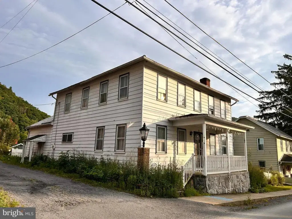 503 Main St, COBURN
