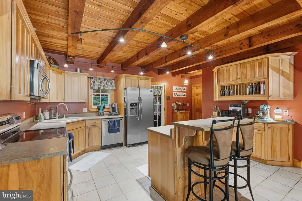 348 Decker Valley Rd, SPRING MILLS