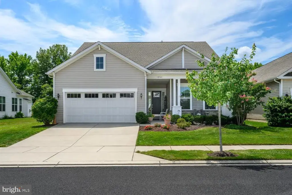 214 Bayberry Dr, CHESTER