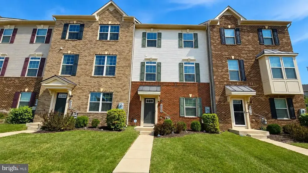 9008 Armstrong Ln, UPPER MARLBORO