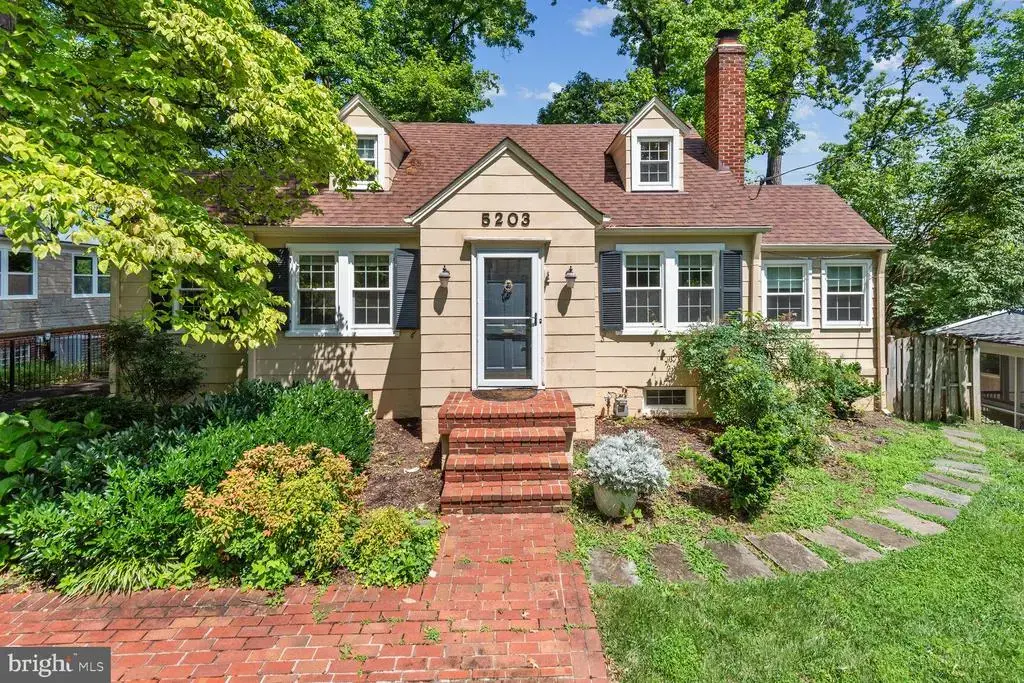 5203 Elsmere Ave, BETHESDA