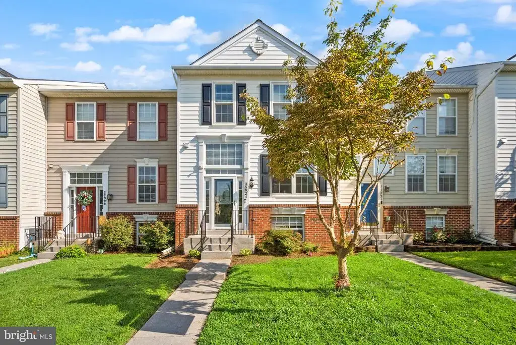 35924 Clover Ter, ROUND HILL