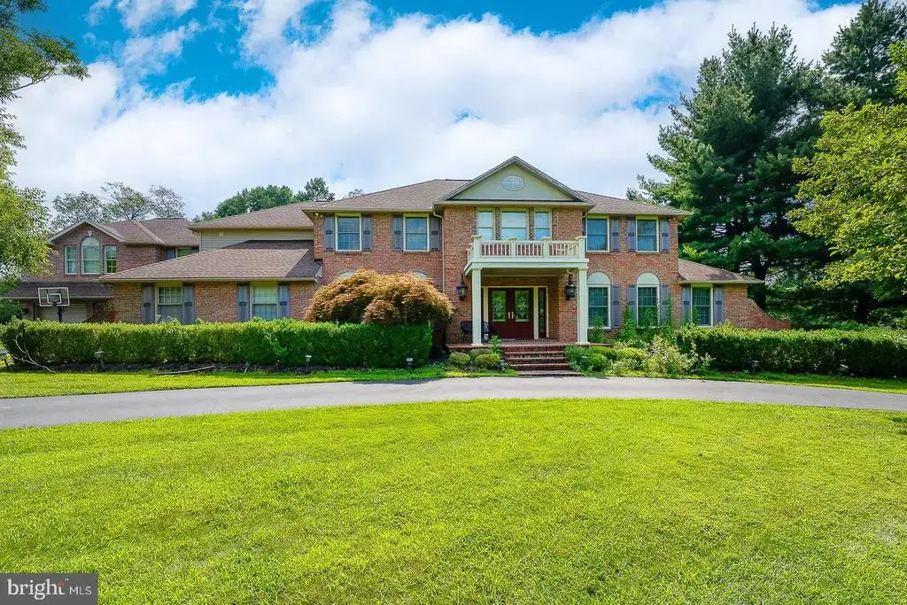 104 Sparango Ln, PLYMOUTH MEETING