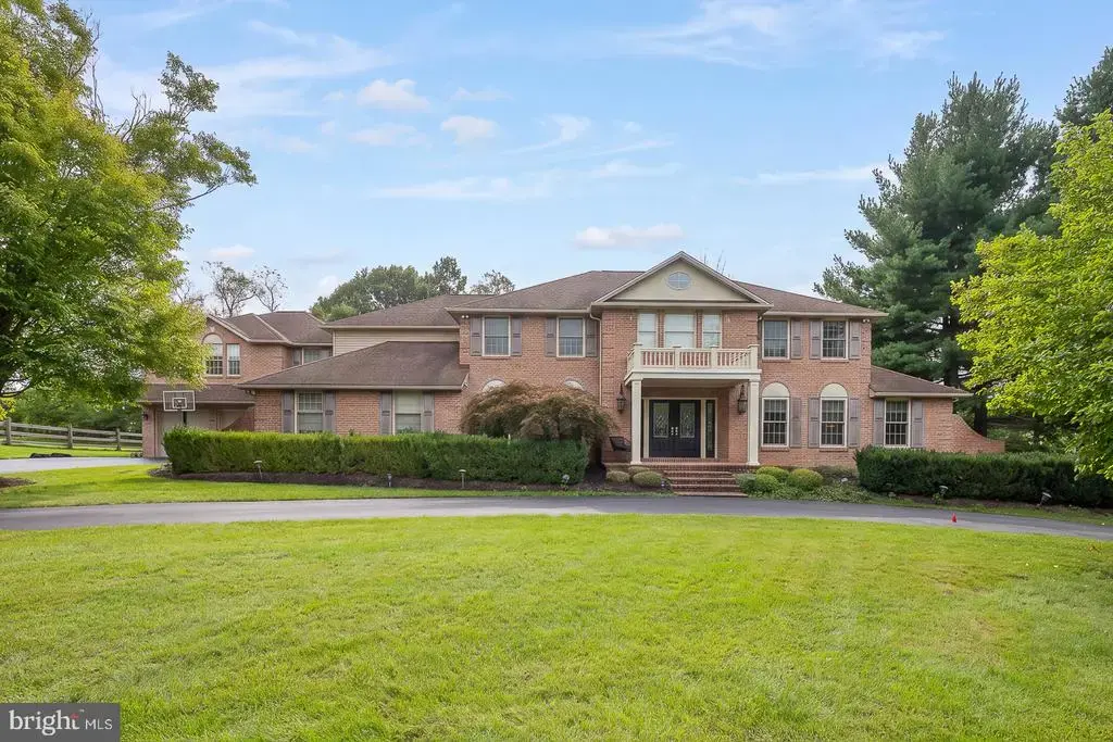 104 Sparango Ln, PLYMOUTH MEETING
