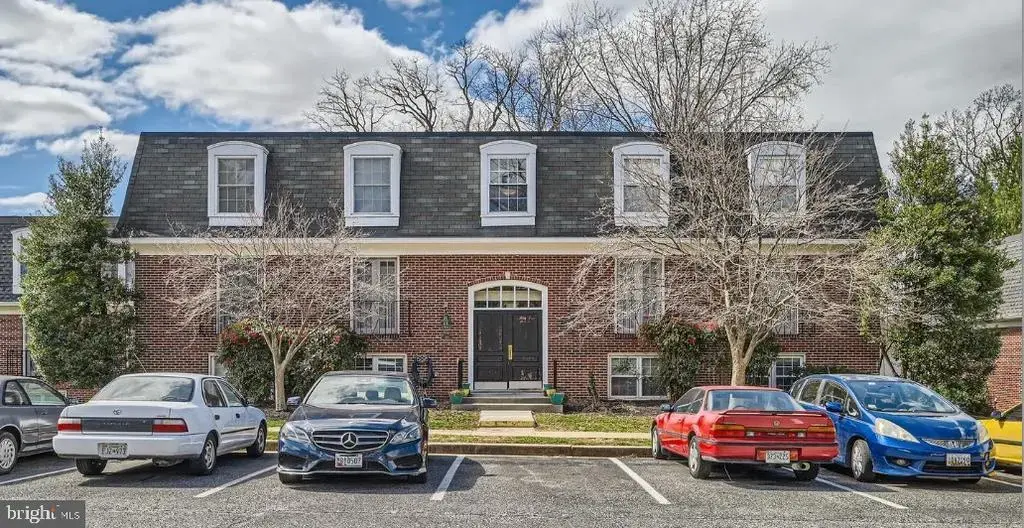 363 Homeland Southway #1b, BALTIMORE