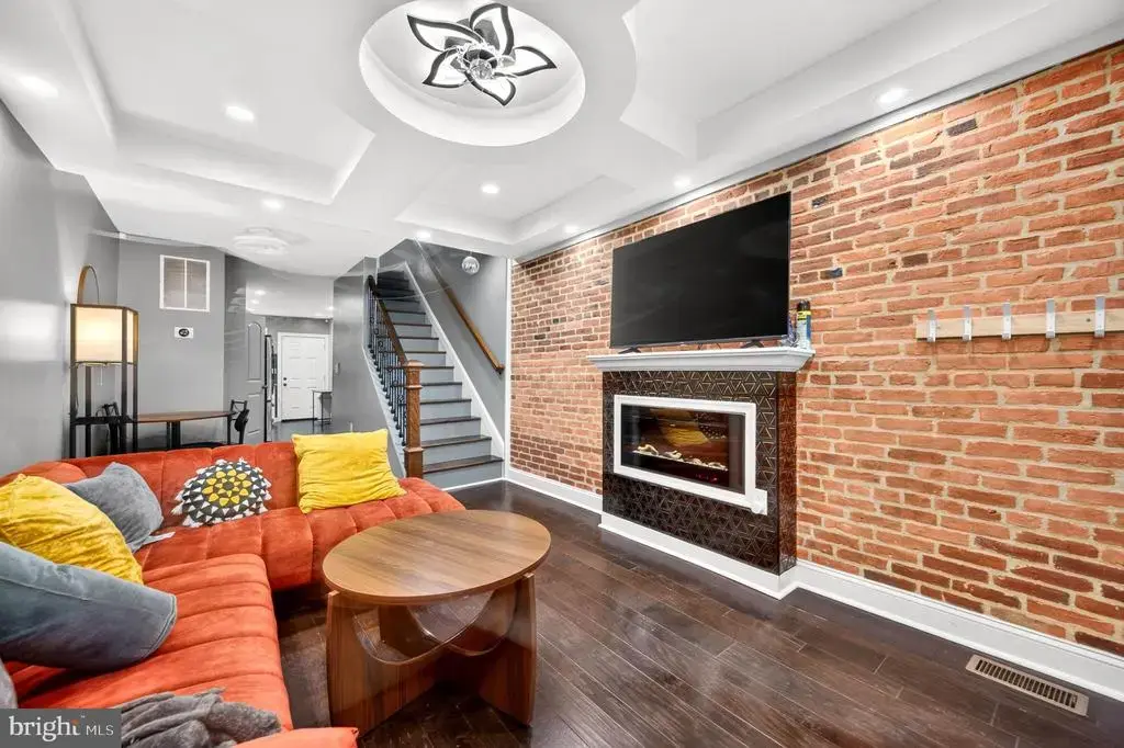 460 E Federal St, BALTIMORE