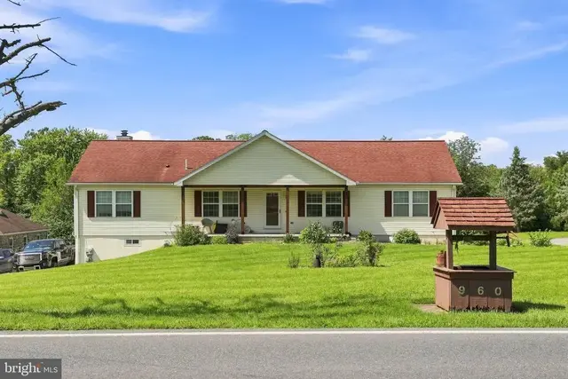 960 Mount Gretna Rd, Elizabethtown