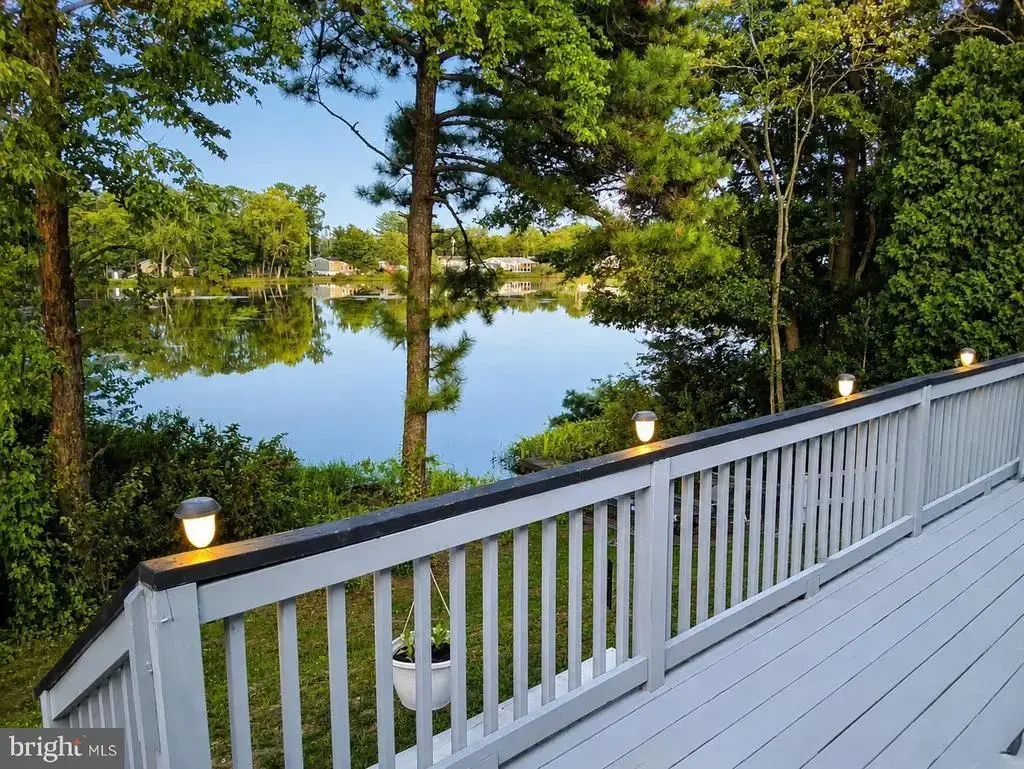 14 Eisenhower Blvd, MILLVILLE
