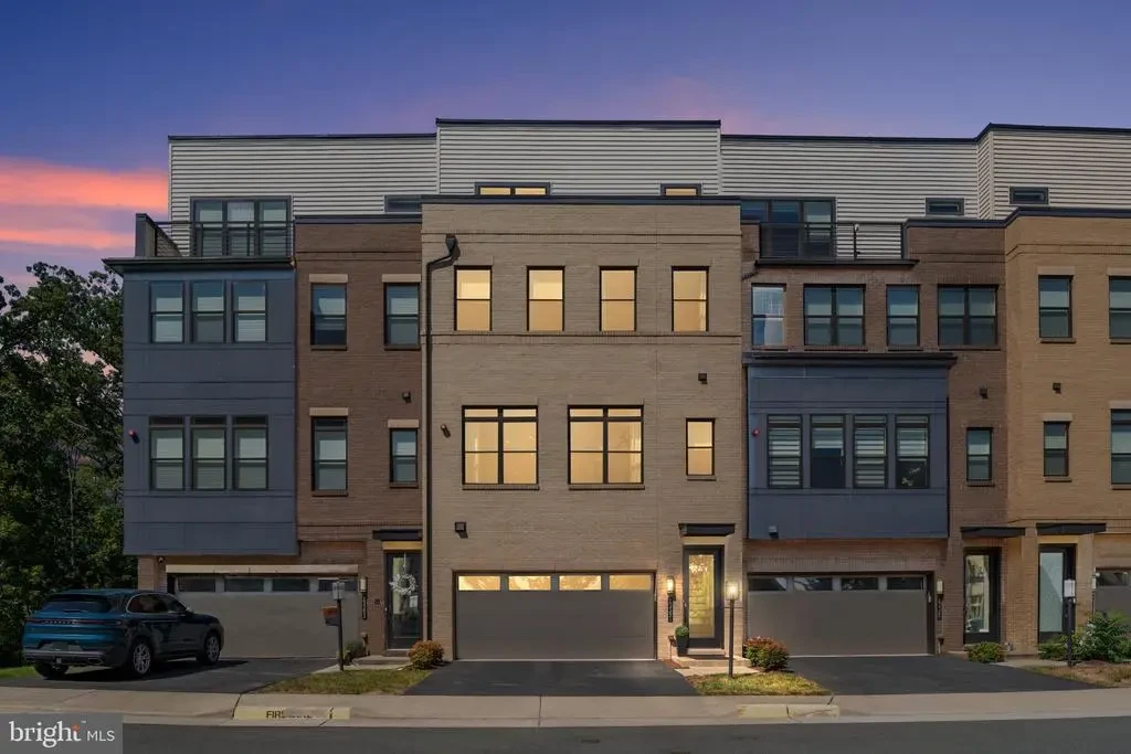 23391 Mcdonald Loch Ter, ASHBURN