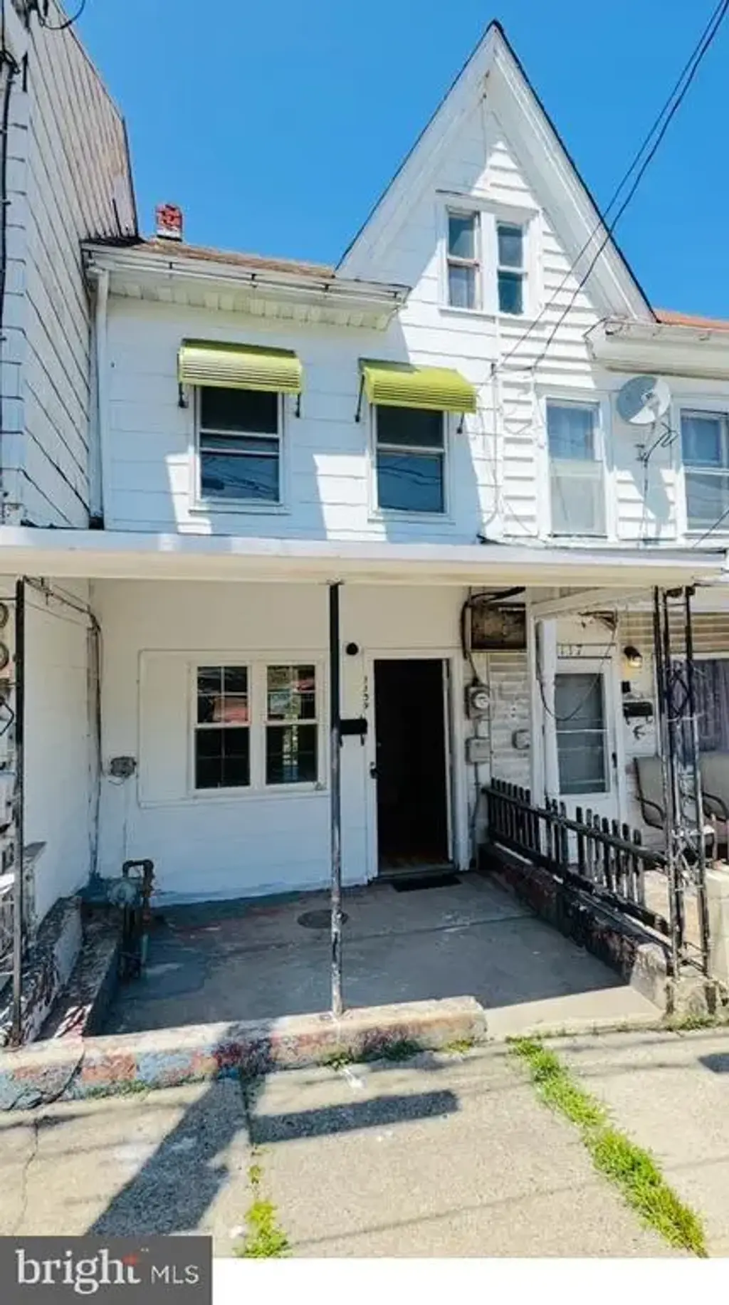 1139 W Pine St, COAL TOWNSHIP