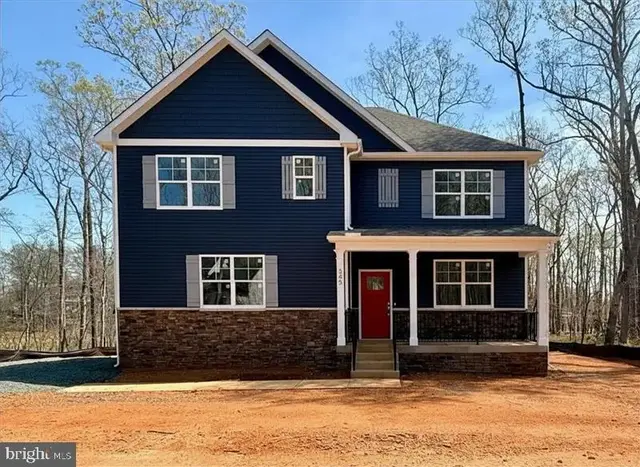 345 Glenmore Ln, Keswick