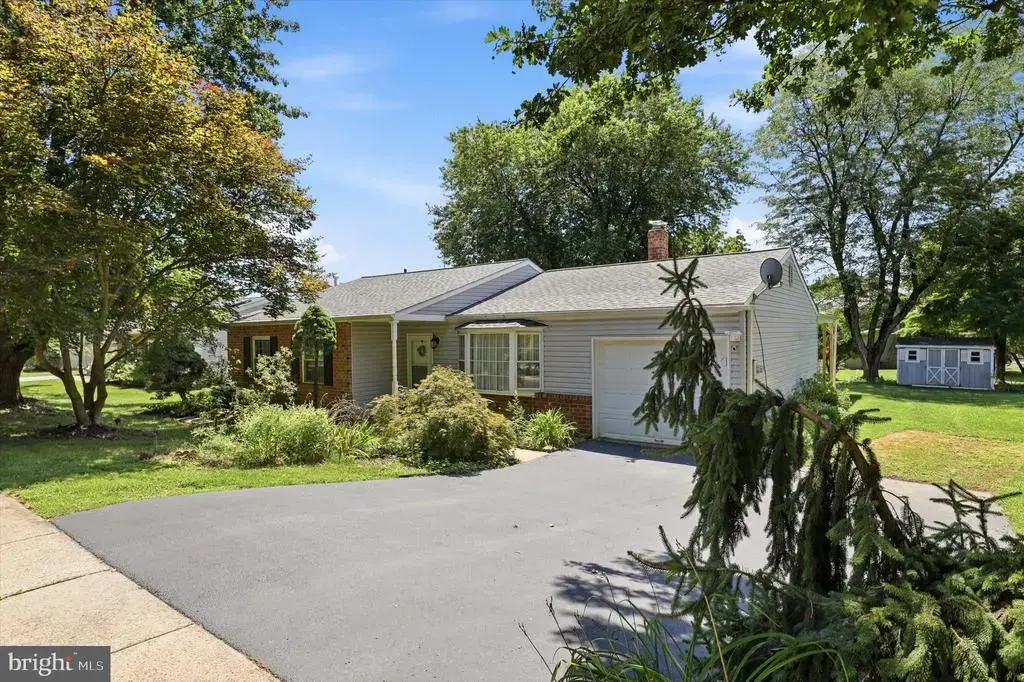 320 Flourtown Rd, LAFAYETTE HILL