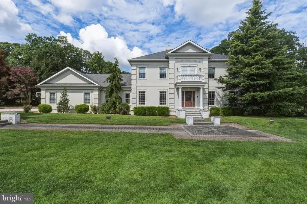 1880 Brookfield St, VINELAND