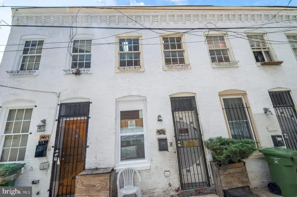 865 Reinhart St, BALTIMORE
