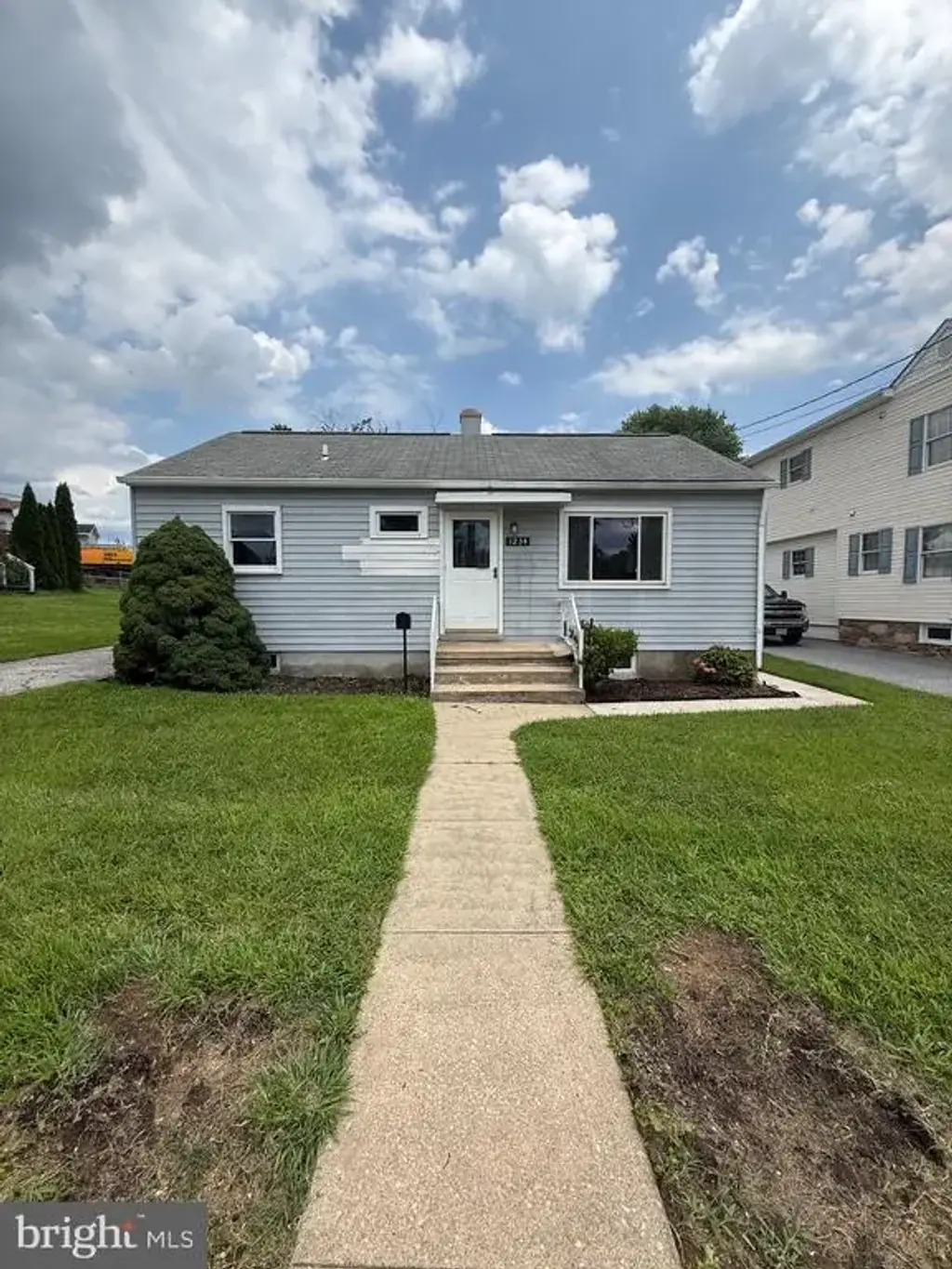 1234 Kahler Ave, ROSEDALE