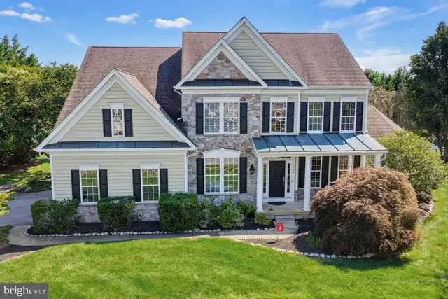 108 Anna Ct, Middletown